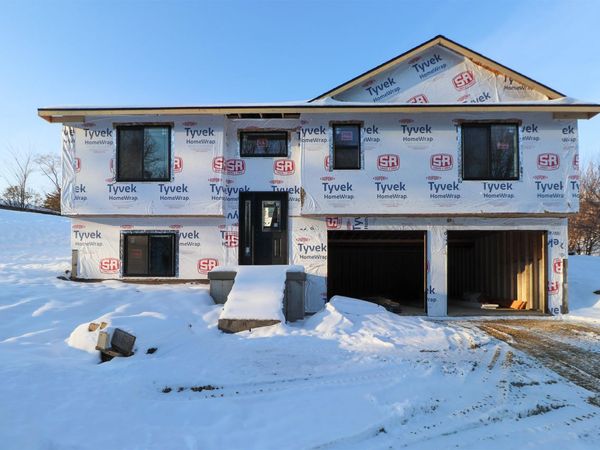 227 Olympic Heights Road, Dubuque, IA 52001