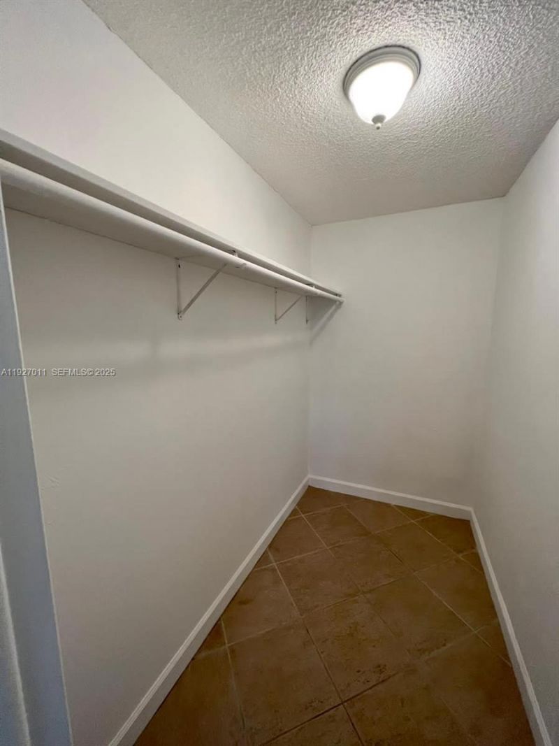 2201 Brickell Ave, Unit 83, Miami, FL 33129 Photo