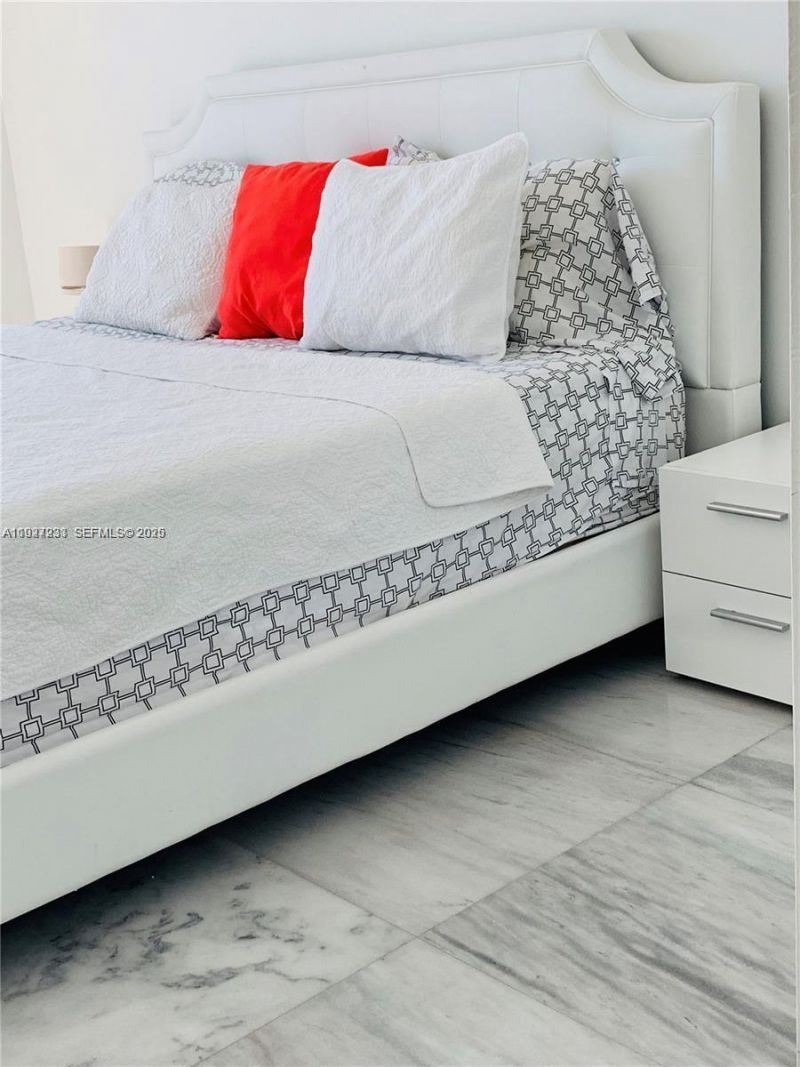 19380 Collins Ave, Unit 1423, Sunny Isles Beach, FL 33160 Photo