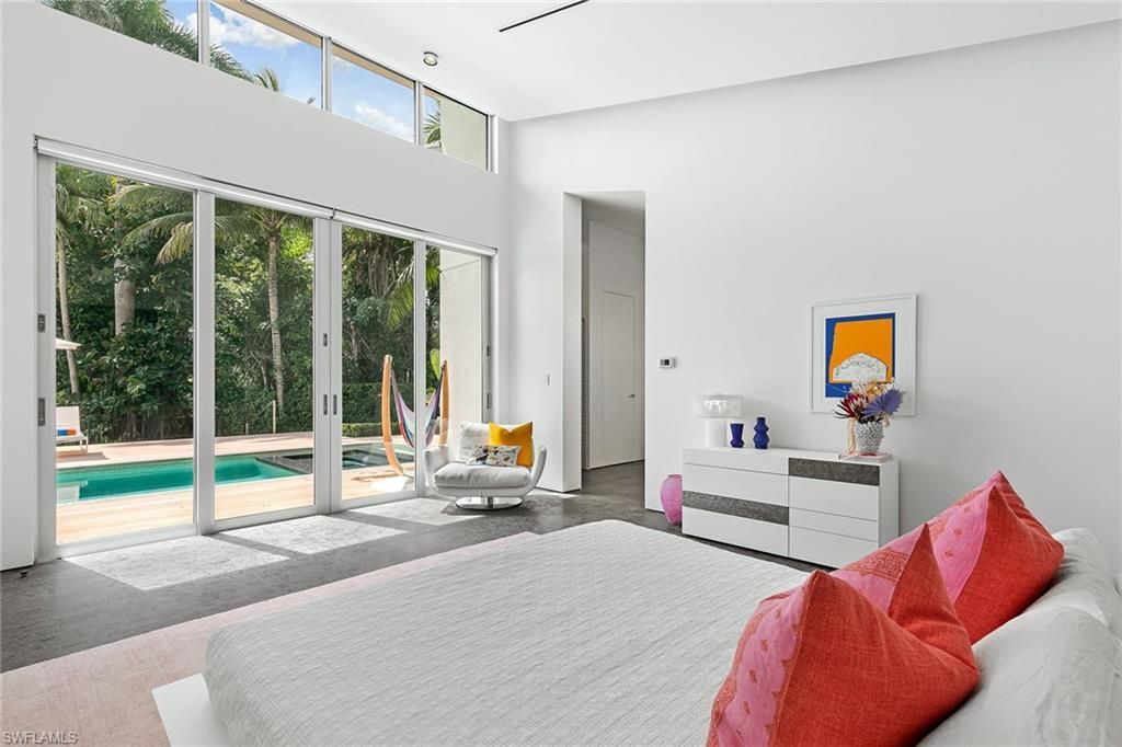 2211 South Winds Dr, Naples, FL 34102 Photo