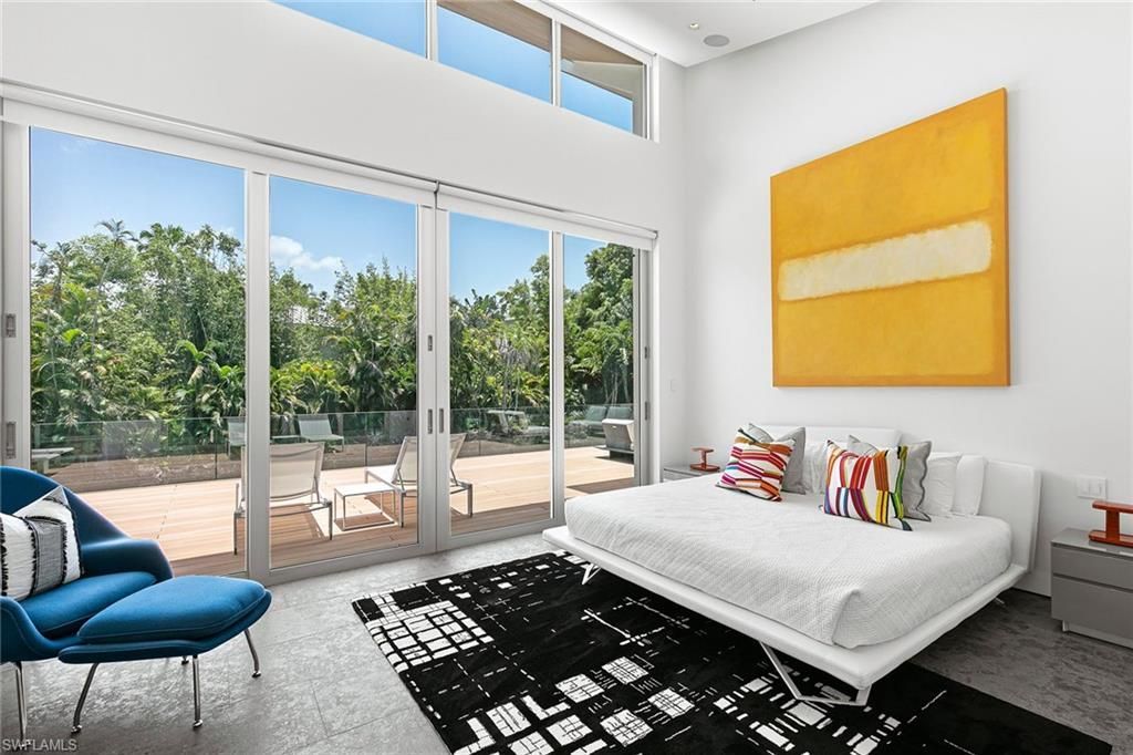 2211 South Winds Dr, Naples, FL 34102 Photo