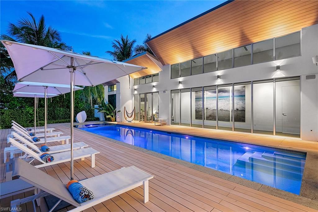 2211 South Winds Dr, Naples, FL 34102 Photo