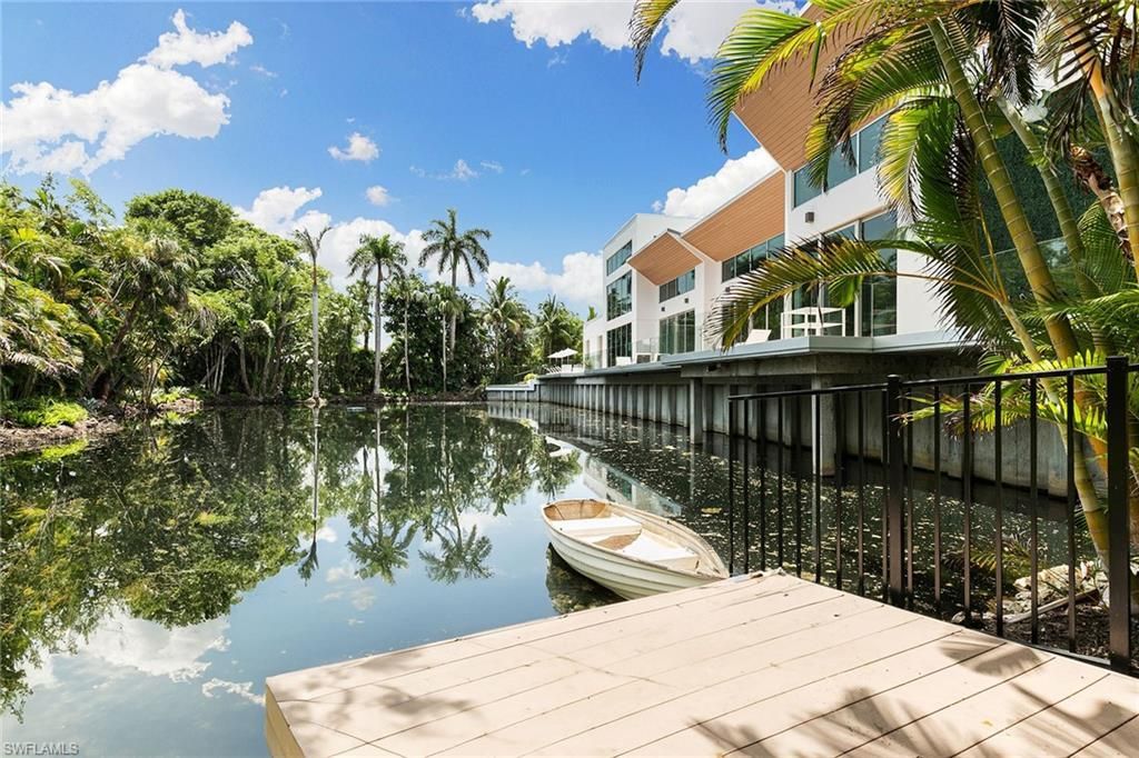 2211 South Winds Dr, Naples, FL 34102 Photo