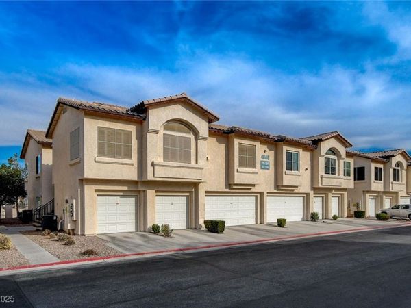 4940 Black Bear Road, Unit 202, Las Vegas, NV 89149