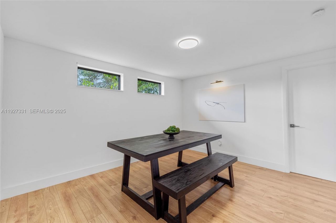 9915 SW 212th St, Cutler Bay, FL 33189 Photo