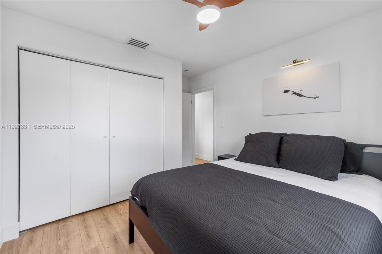 9915 SW 212th St, Cutler Bay, FL 33189 Photo