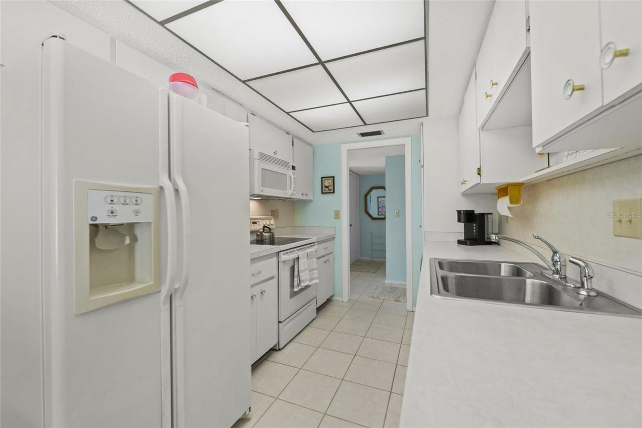 1555 Tarpon Center Drive, Unit 156, Venice, FL 34285 Photo