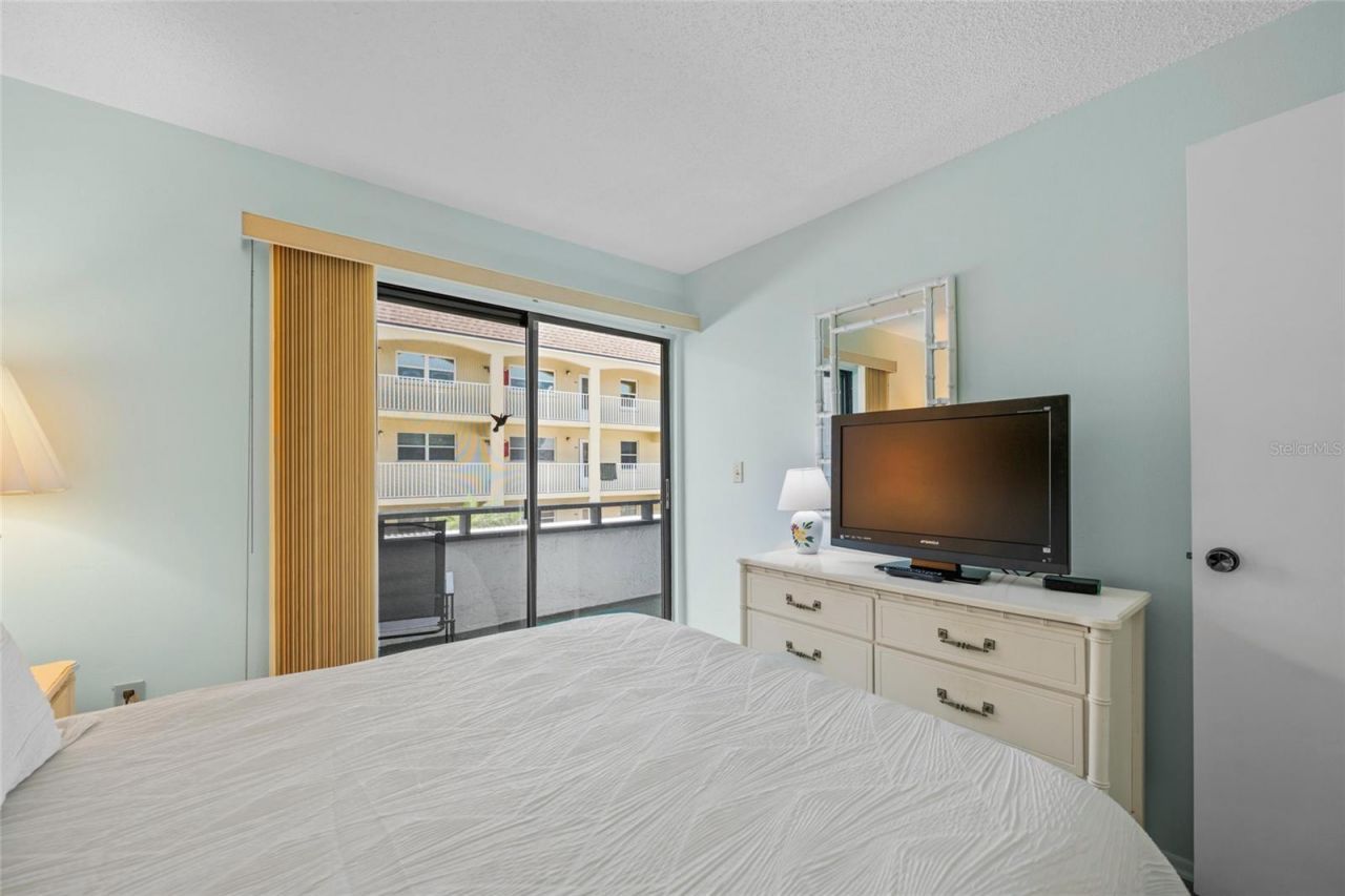 1555 Tarpon Center Drive, Unit 156, Venice, FL 34285 Photo