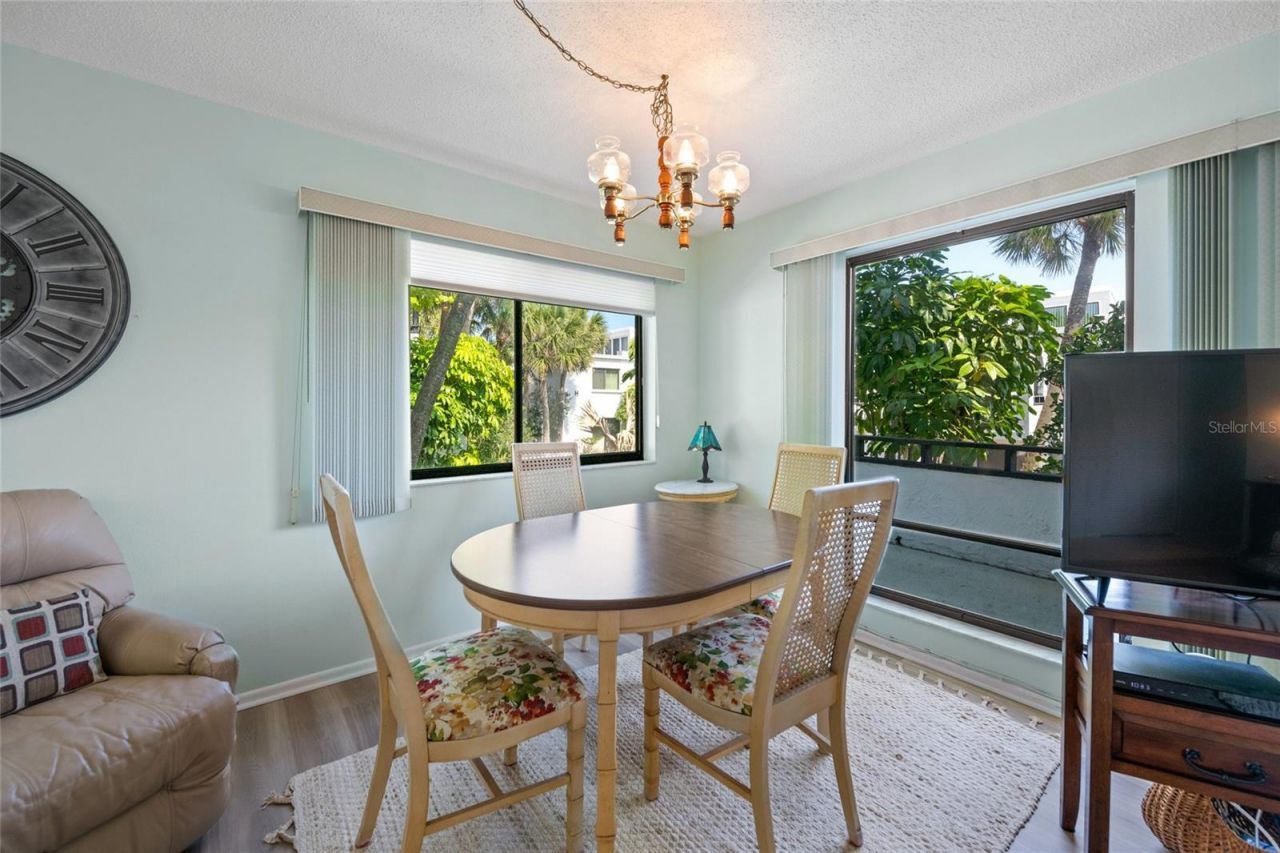 1555 Tarpon Center Drive, Unit 156, Venice, FL 34285 Photo