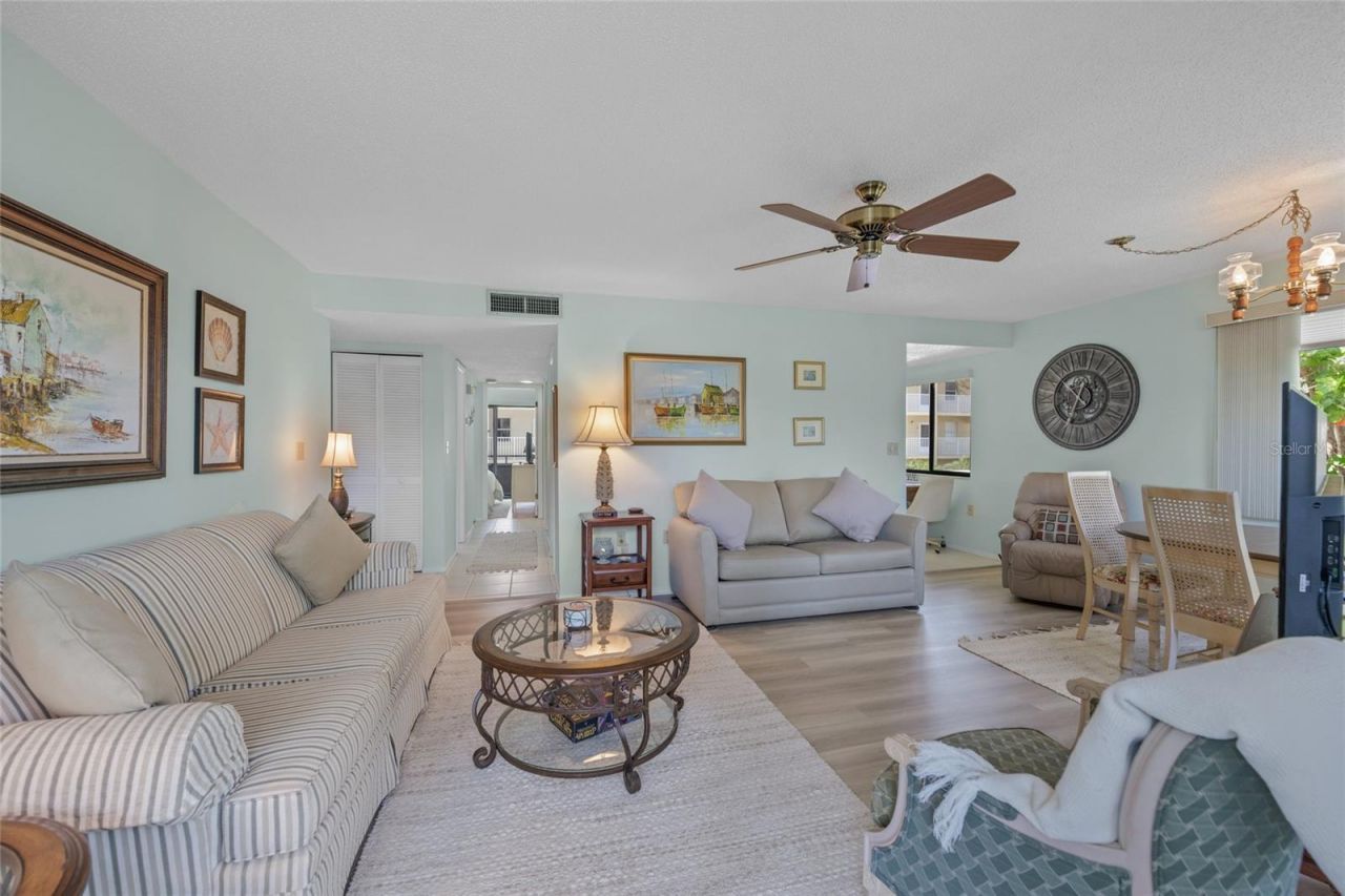 1555 Tarpon Center Drive, Unit 156, Venice, FL 34285 Photo