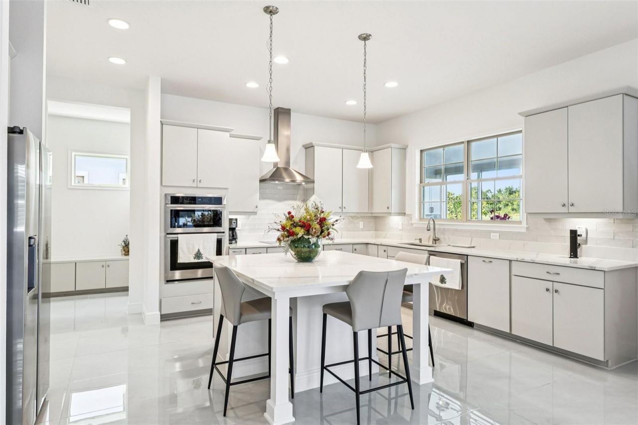 13265 Bromborough Drive, Orlando, FL 32832 Photo