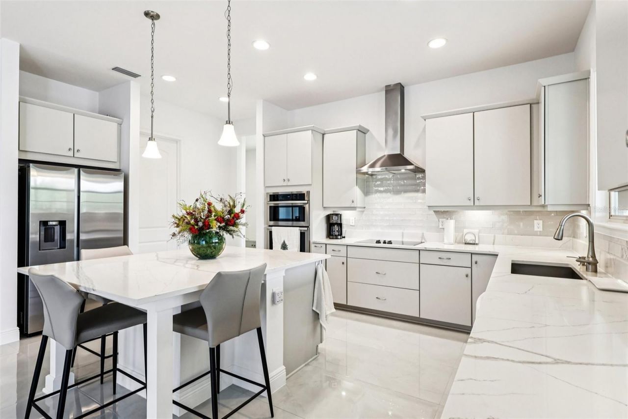 13265 Bromborough Drive, Orlando, FL 32832 Photo