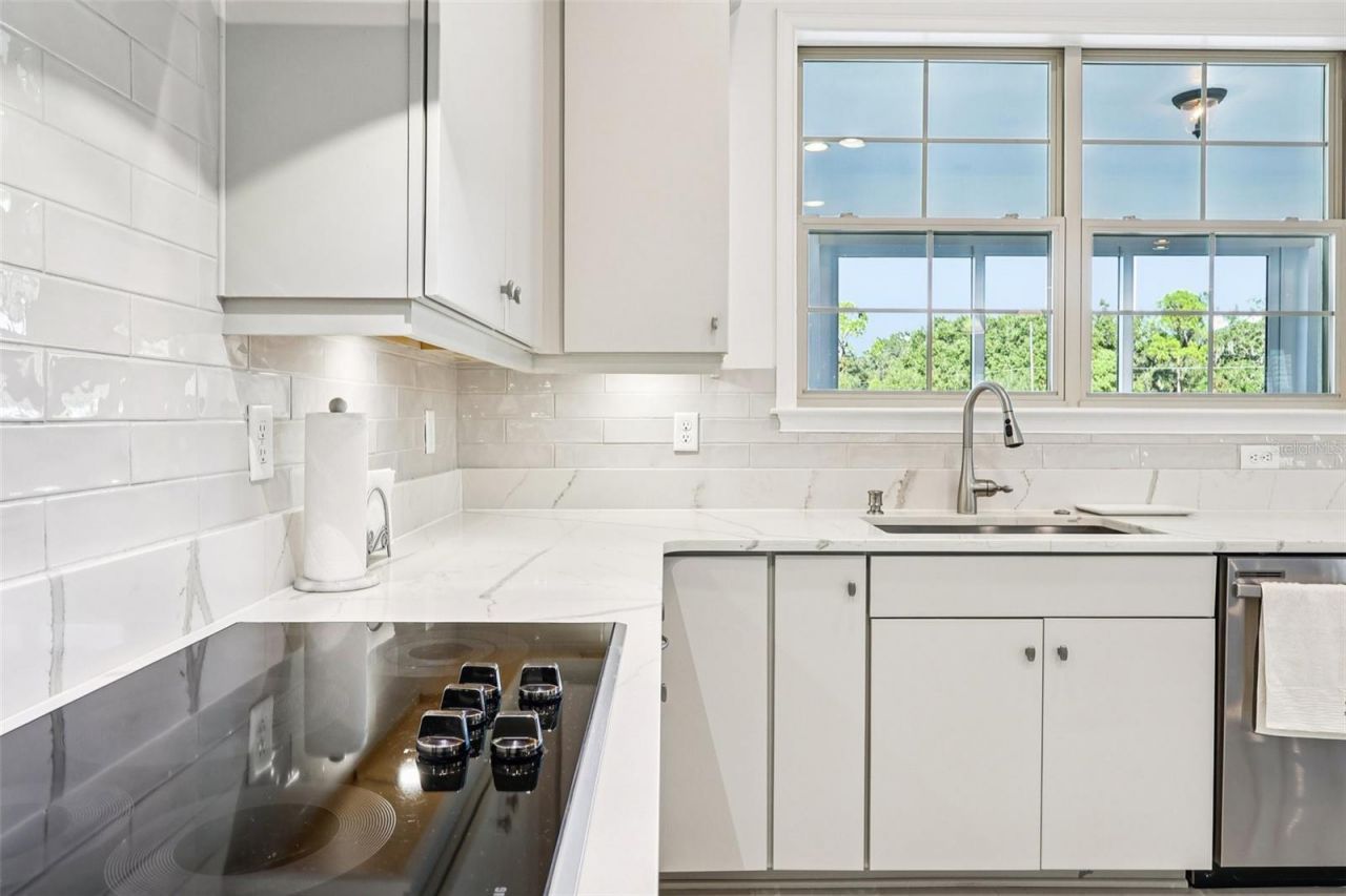 13265 Bromborough Drive, Orlando, FL 32832 Photo