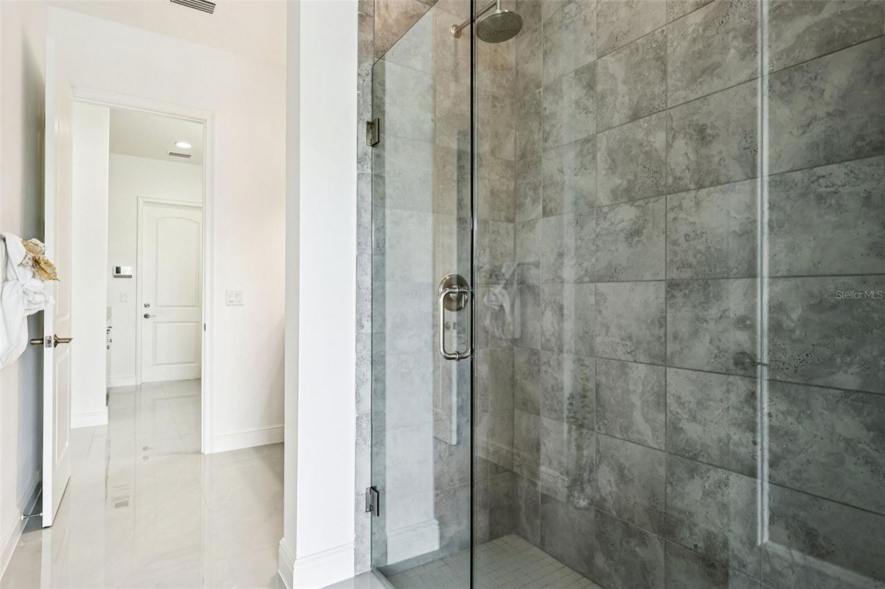 13265 Bromborough Drive, Orlando, FL 32832 Photo