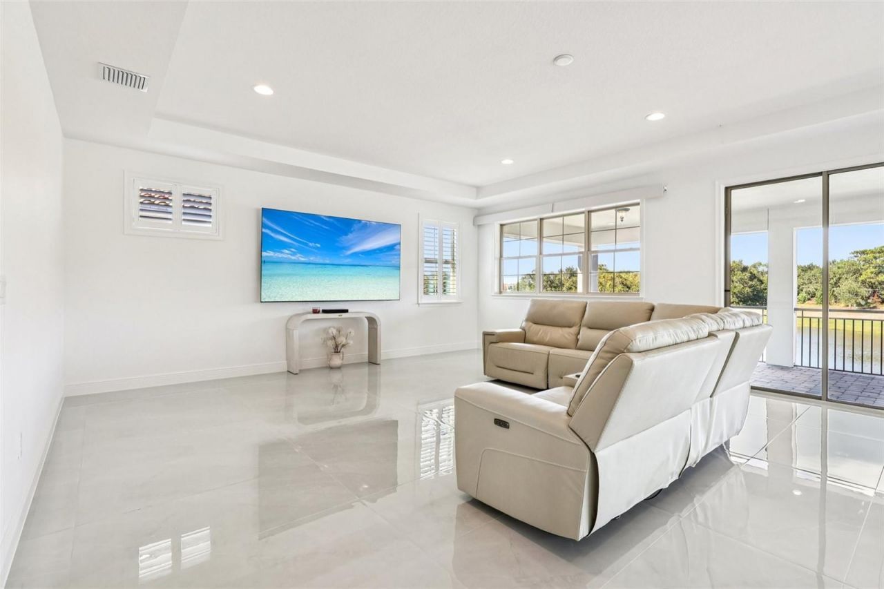 13265 Bromborough Drive, Orlando, FL 32832 Photo