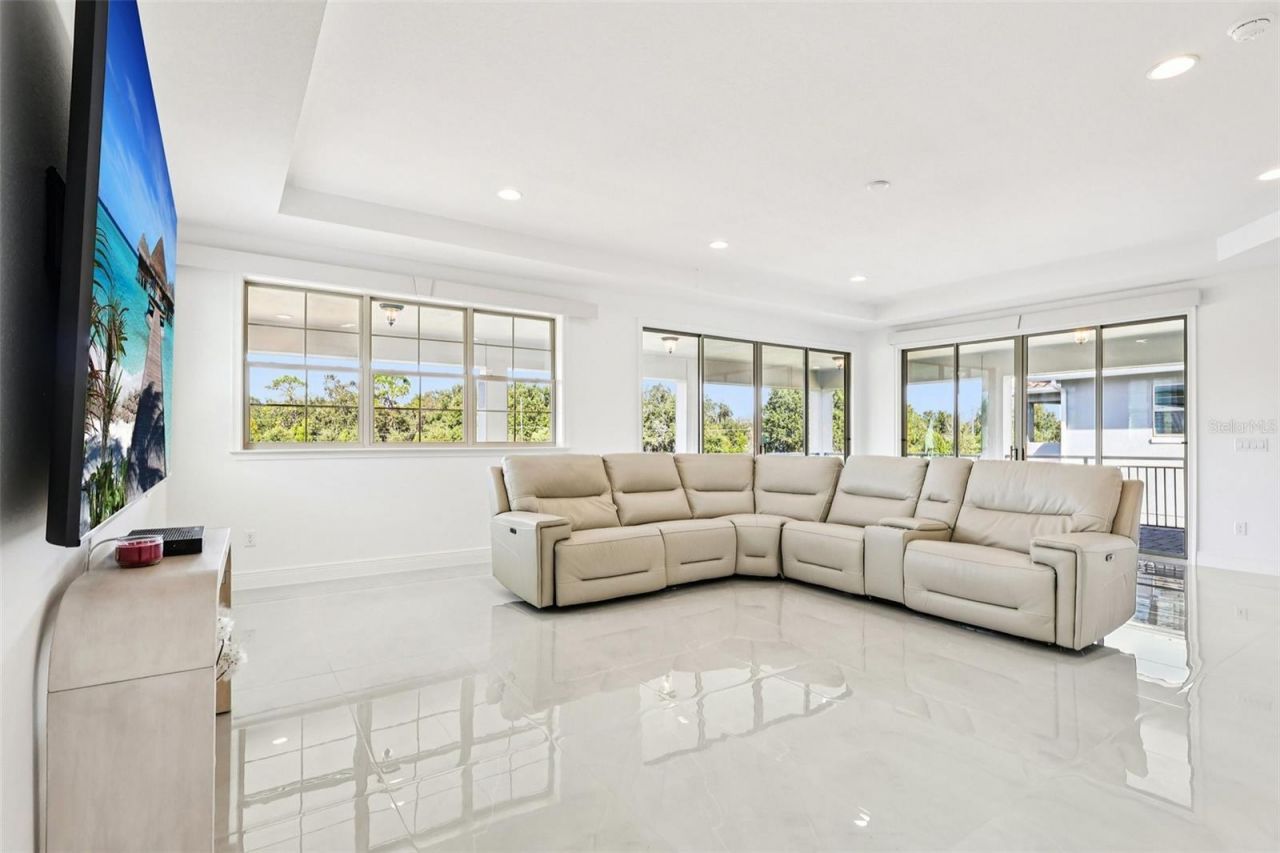 13265 Bromborough Drive, Orlando, FL 32832 Photo