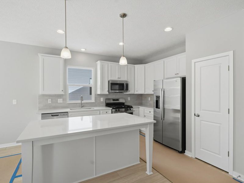 277 Olympic Loop, Commercial Point, OH 43116 Photo 10