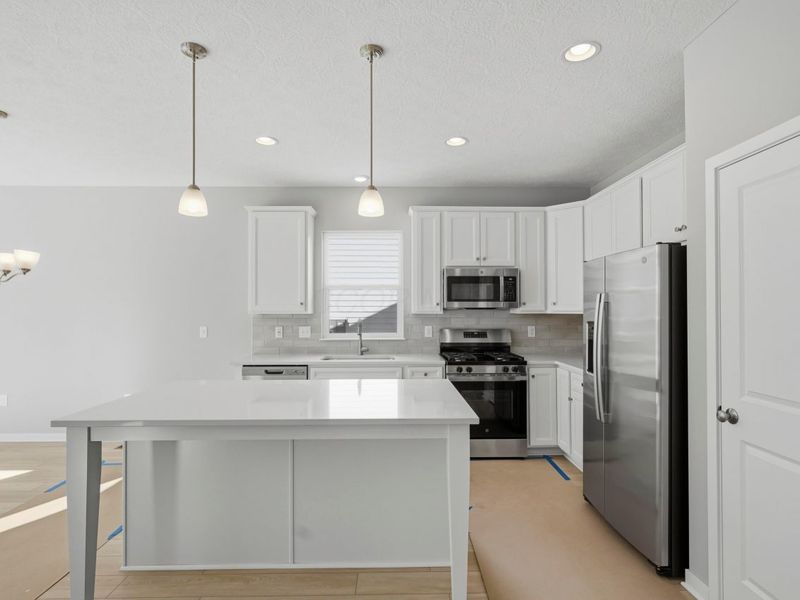 277 Olympic Loop, Commercial Point, OH 43116 Photo 8