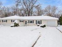 1902 N Washington Street, Wheaton, IL 60187 primary photo