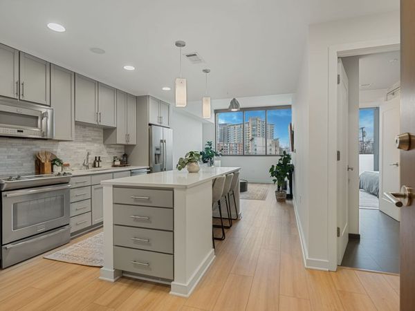 1212 Laurel St, Unit 206, Nashville, TN 37203