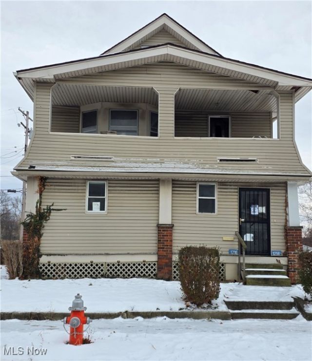 1216 Lakefront Avenue, East Cleveland, OH 44108 Main Photo