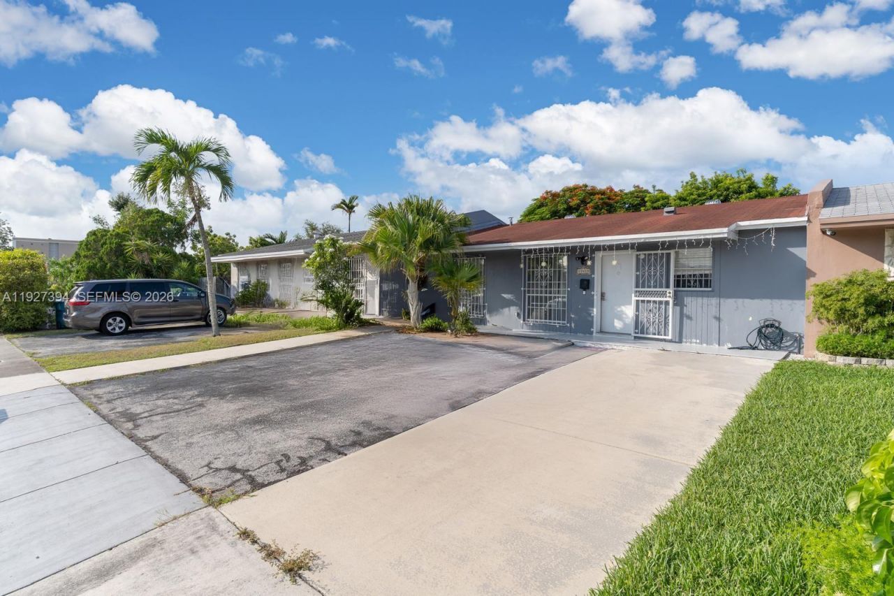 11413 SW 148th St, Miami, FL 33176 Photo