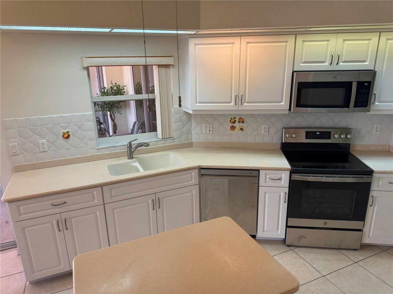 4210 SW 25th Place, Cape Coral, FL 33914 Photo