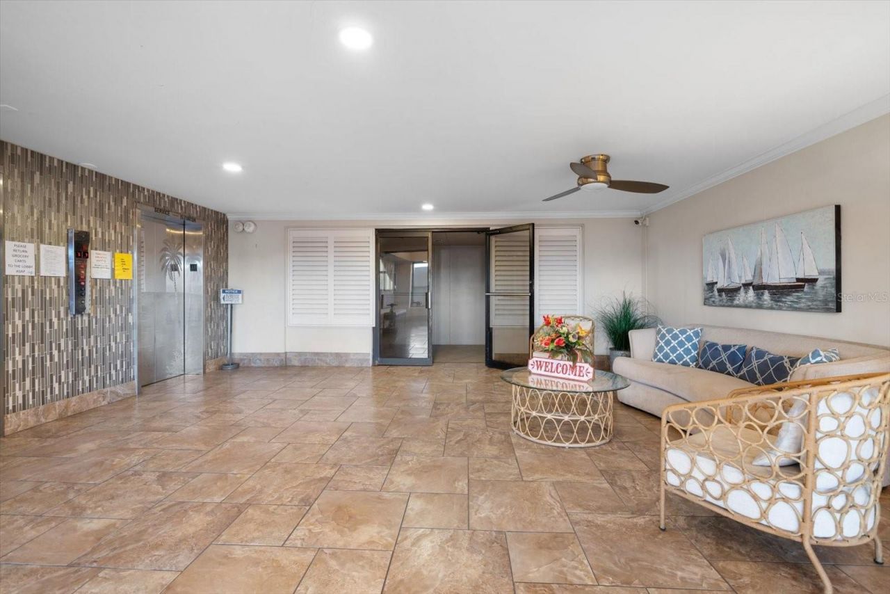 5200 Brittany Drive S, Unit 1503, Saint Petersburg, FL 33715 Photo