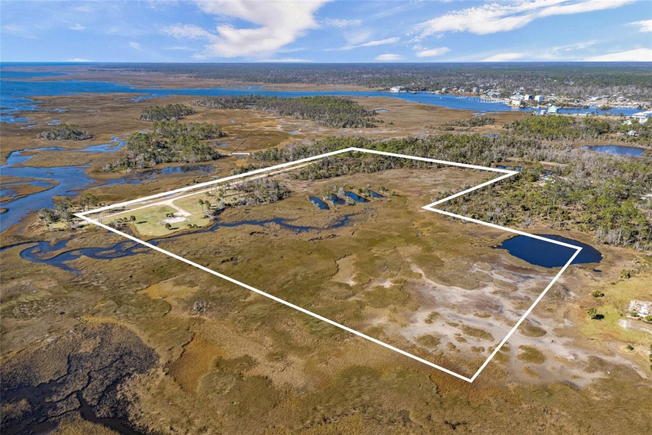 125 SW 284, Steinhatchee, FL 32359 Photo