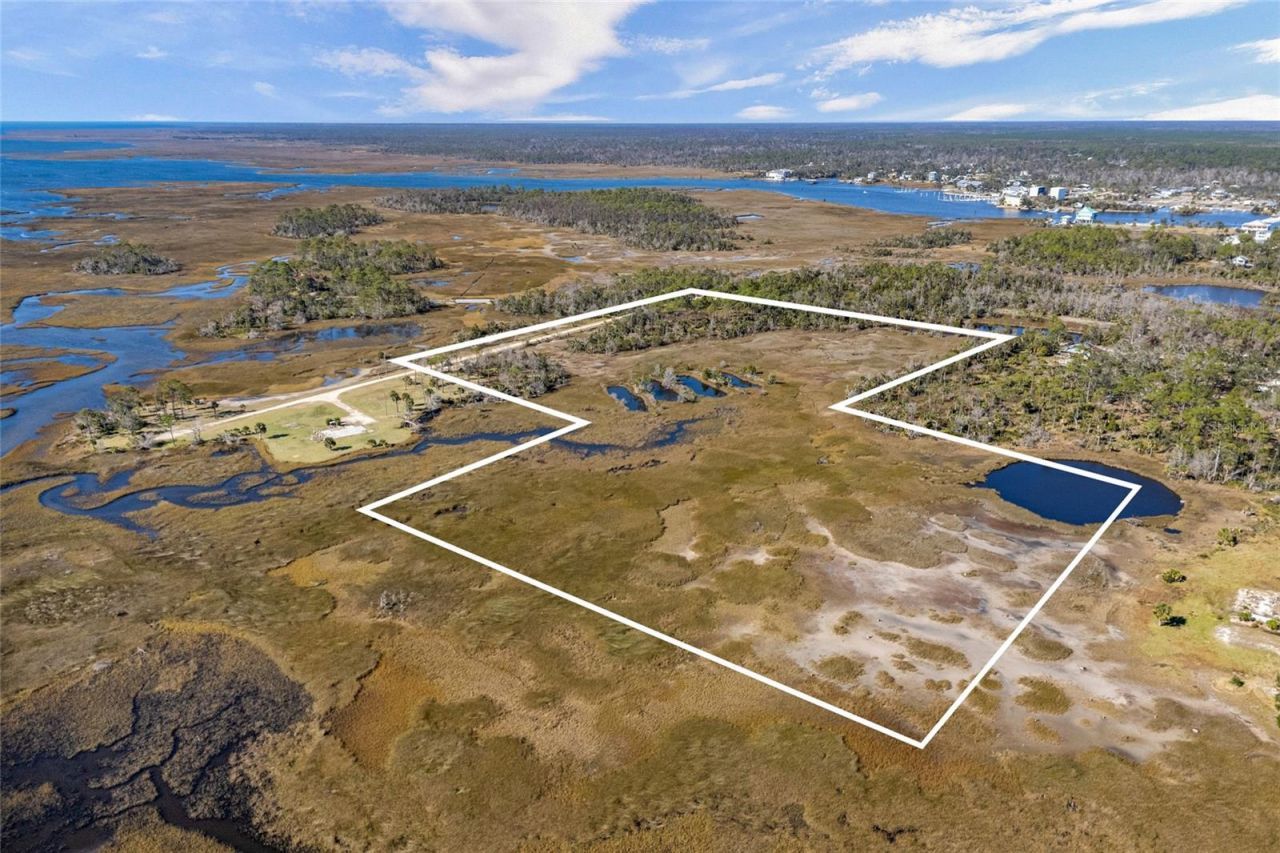 125 SW 284, Steinhatchee, FL 32359 Photo