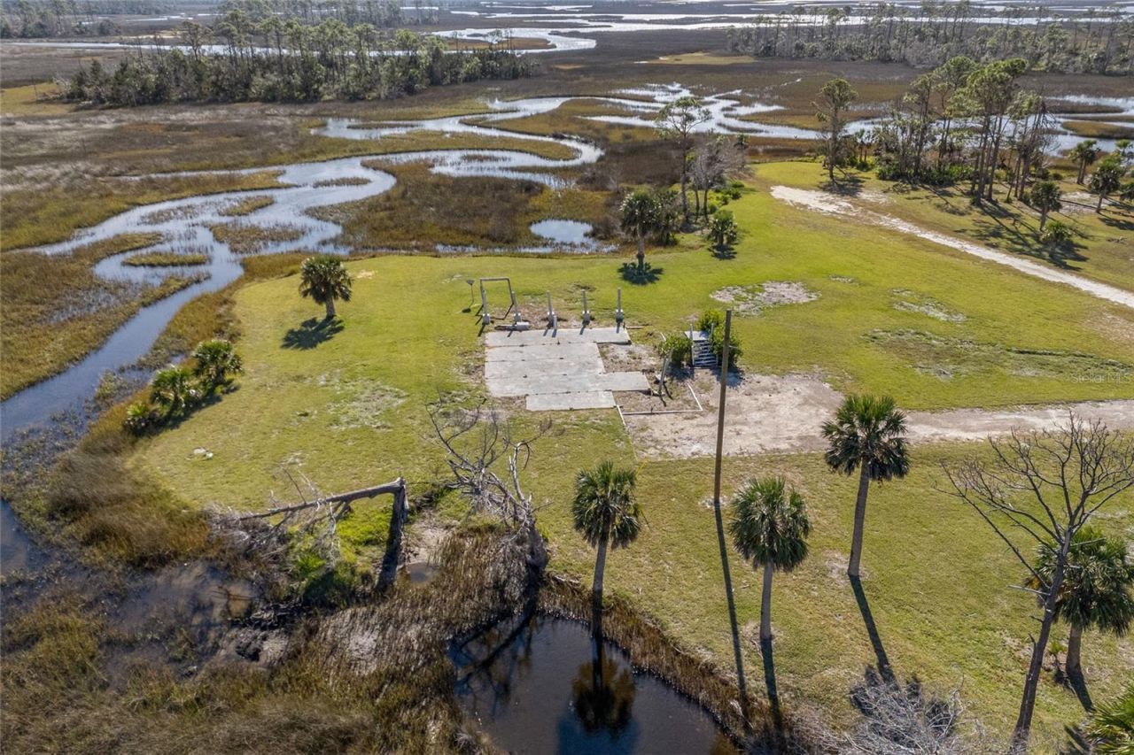 125 SW 284, Steinhatchee, FL 32359 Photo