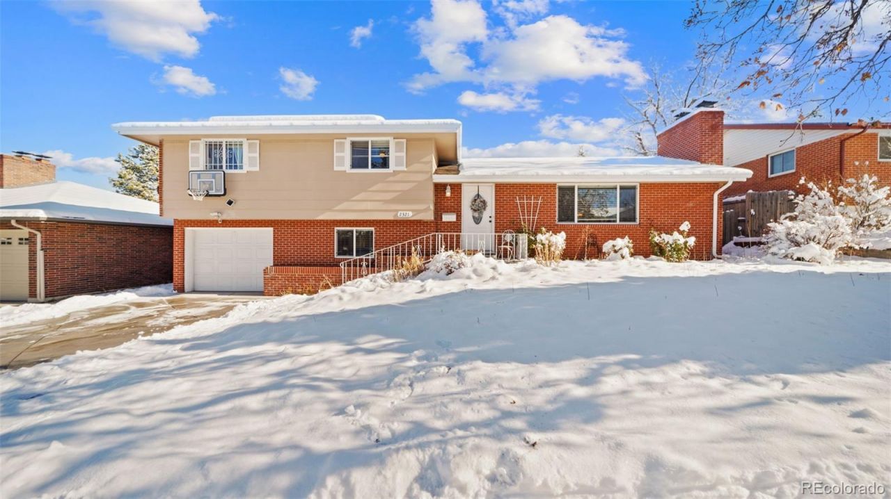 2321 Monteagle Street, Colorado Springs, CO 80909 Main Photo