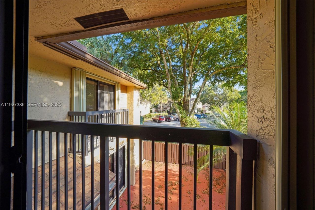 3845 Cocoplum Cir, Unit 3597, Coconut Creek, FL 33063 Photo