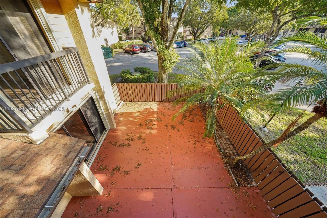 3845 Cocoplum Cir, Unit 3597, Coconut Creek, FL 33063 Photo