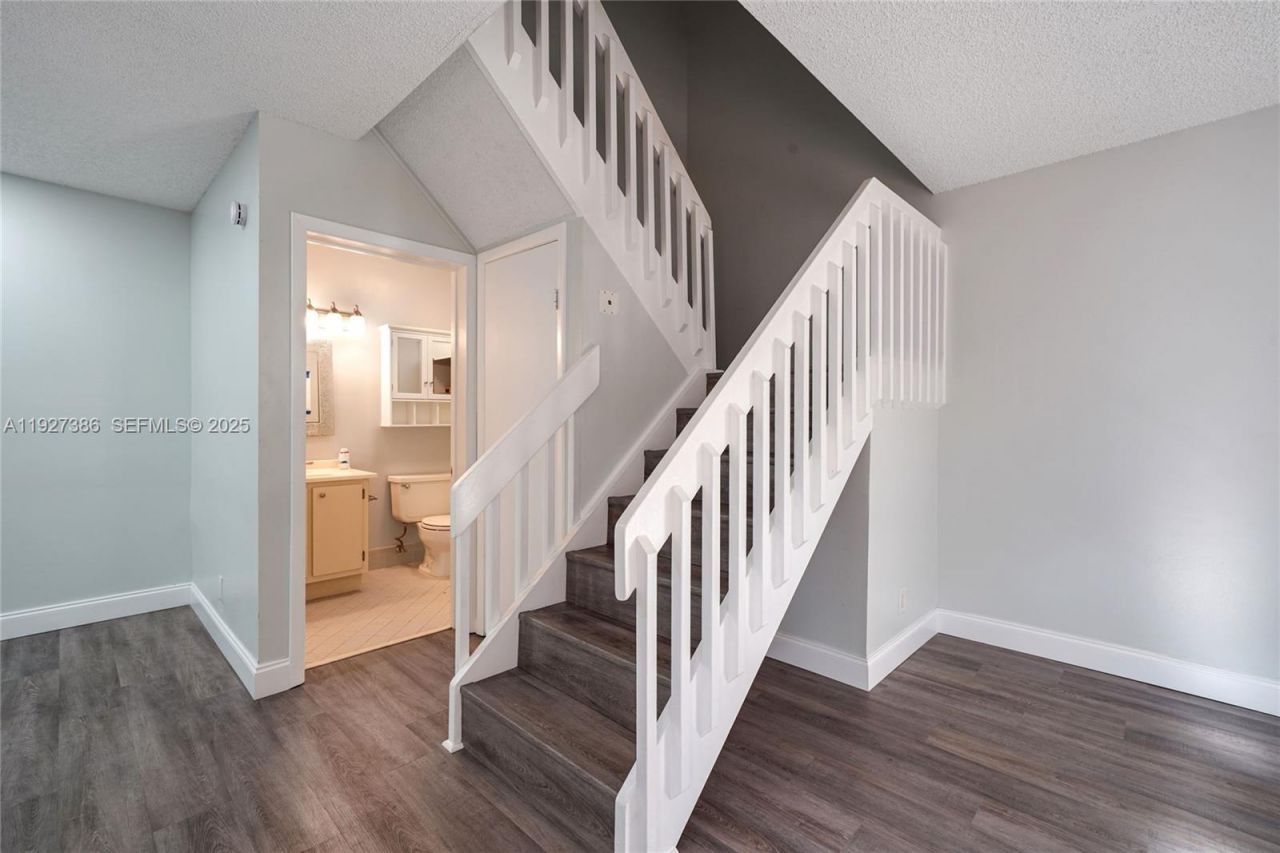 3845 Cocoplum Cir, Unit 3597, Coconut Creek, FL 33063 Photo