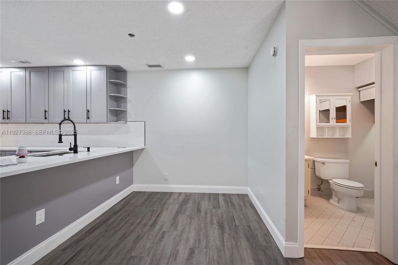 3845 Cocoplum Cir, Unit 3597, Coconut Creek, FL 33063 Photo