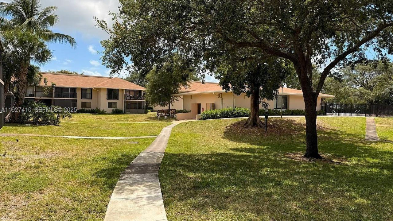 5855 Washington St, Unit 91, Hollywood, FL 33023 Photo