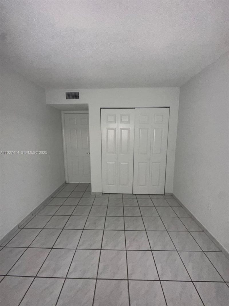 5665 W 20 Av, Unit 308, Hialeah, FL 33012 Photo