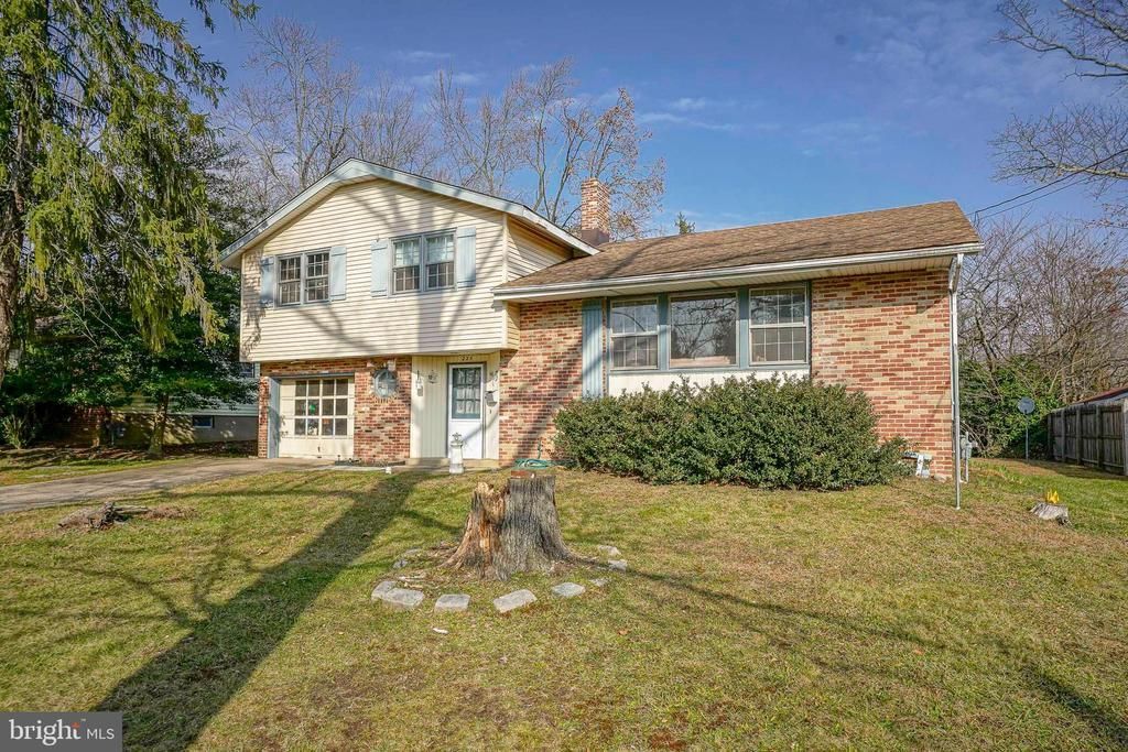 225 Drake Road, Cherry Hill, NJ 08034 Main Photo