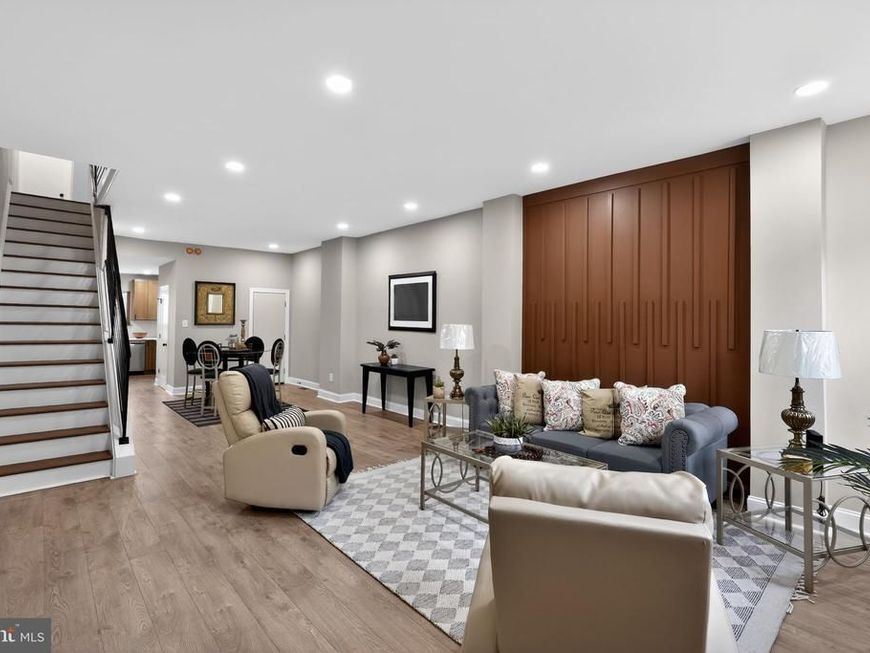 2030 S 6th Street, Philadelphia, PA 19148 Main Photo