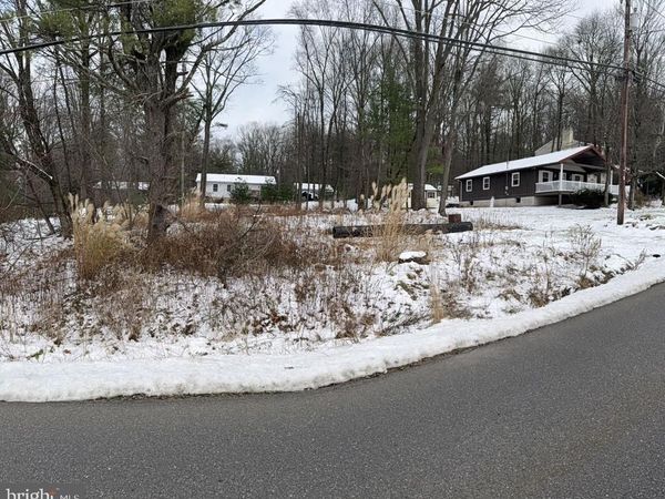 238 MOHAVE DRIVE, AUBURN, PA 17922