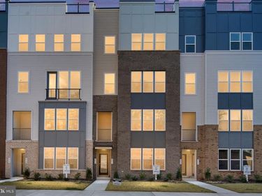 2536 NEABSCO COMMON PLACE, WOODBRIDGE, VA 22191