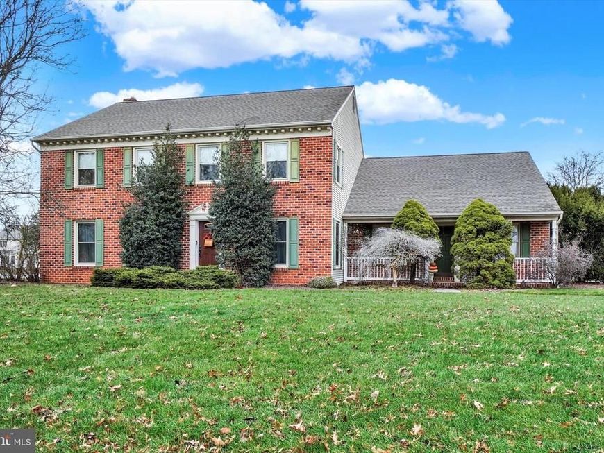 2035 Parkton Lane, York, PA 17408 Main Photo