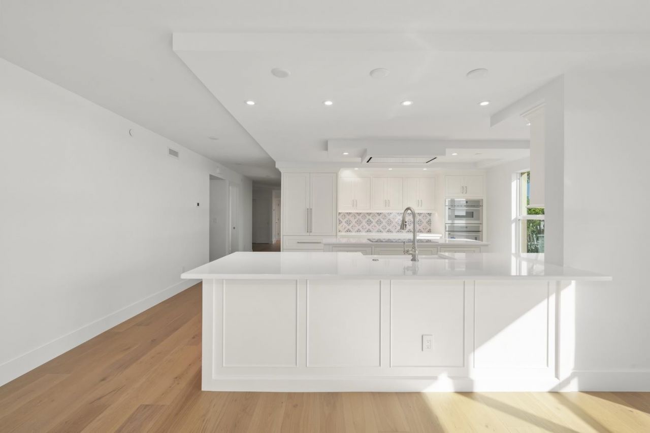 3127 West Gulf Drive, Unit 101, Sanibel, FL 33957 Photo