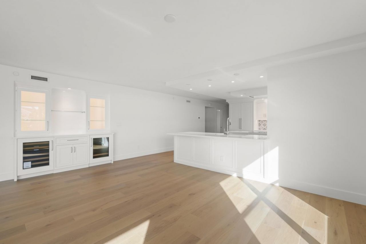 3127 West Gulf Drive, Unit 101, Sanibel, FL 33957 Photo