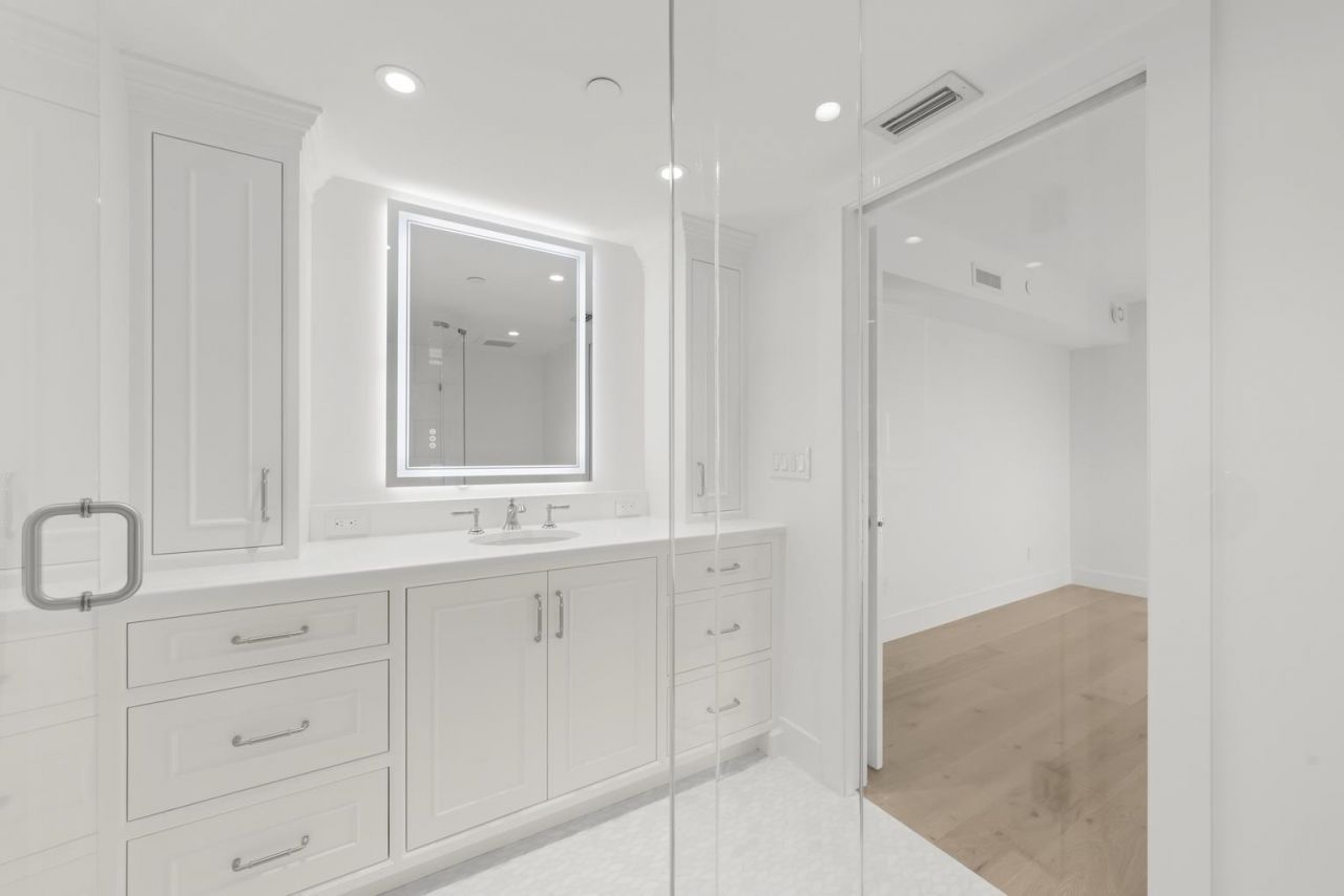 3127 West Gulf Drive, Unit 101, Sanibel, FL 33957 Photo