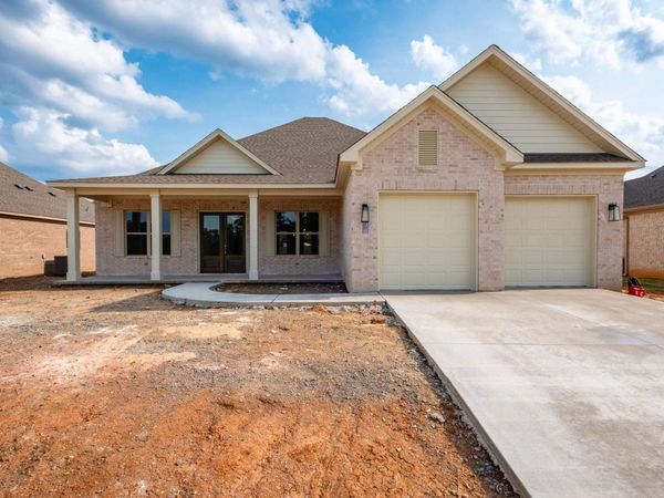 514 Corondelet Lane, Maumelle, AR 72113