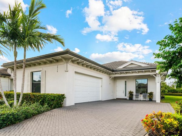 2958 Gin Berry Way, West Palm Beach, FL 33401
