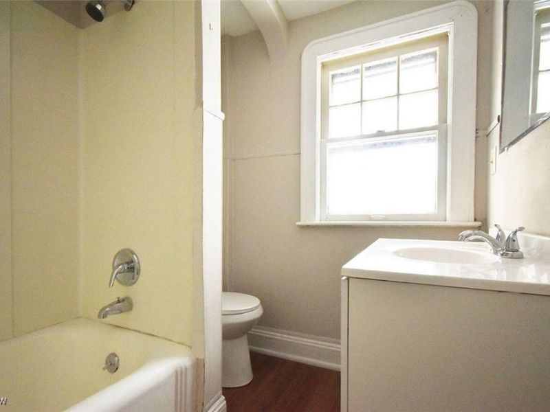 782 Frederick Boulevard, Akron, OH 44320 Photo 15