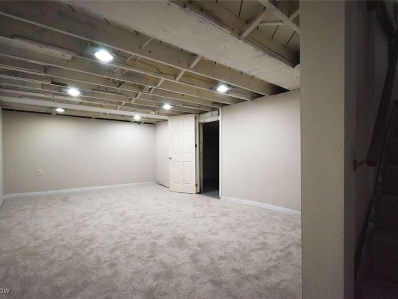 782 Frederick Boulevard, Akron, OH 44320 Photo 17